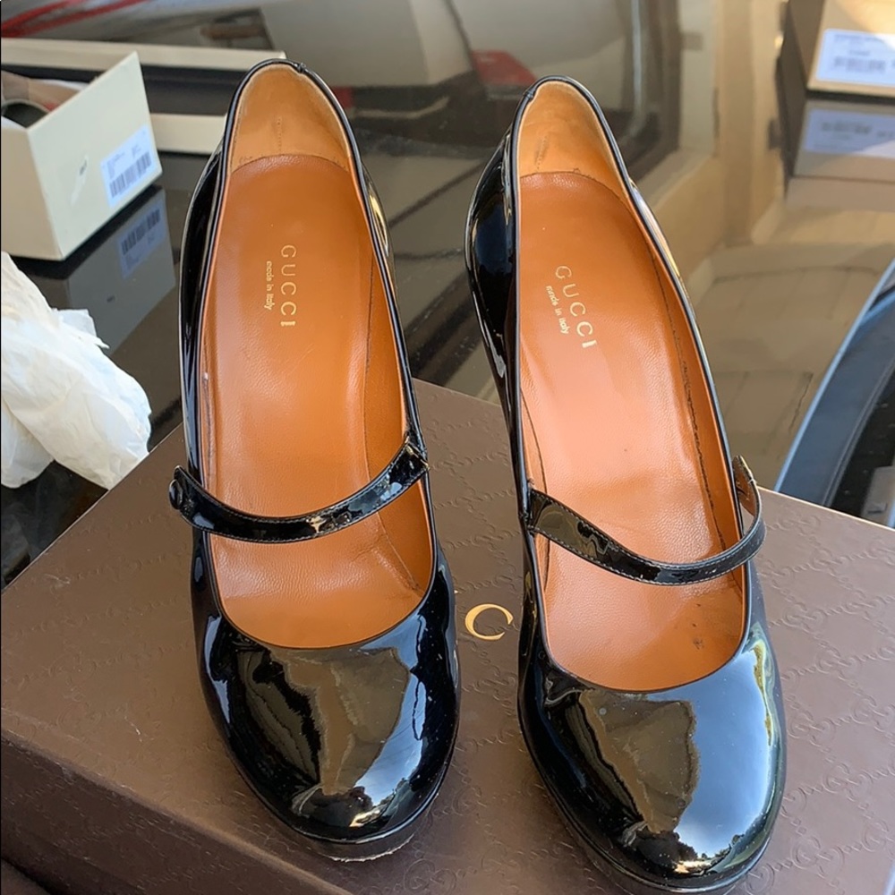 Womens Gucci Heels - Picture 3 of 6